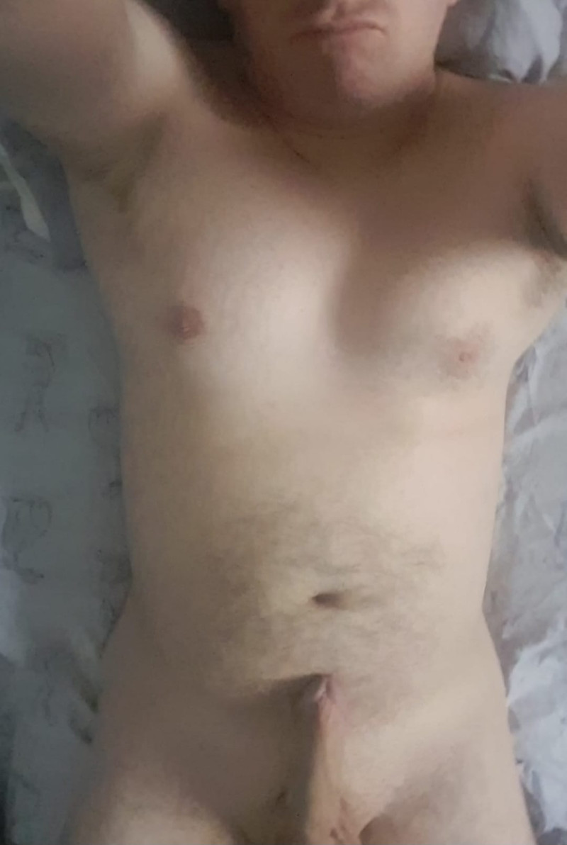 exposed faggot Amateur Gay Porn Pictures And Stories 