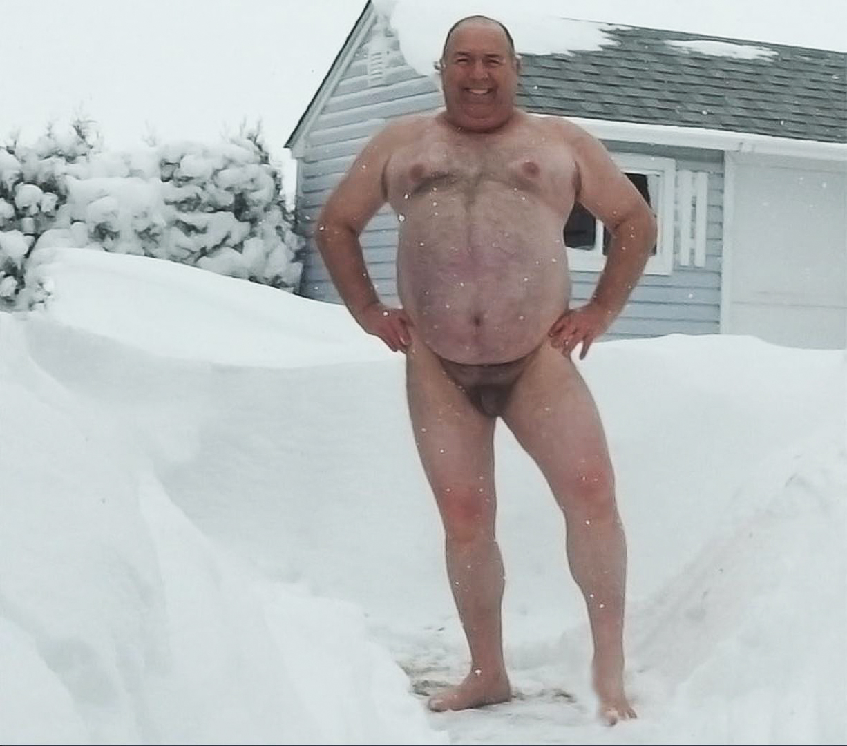 Chubby Naked Snow - Gay big chubby nude - Amateur Gay Porn Pictures And Stories